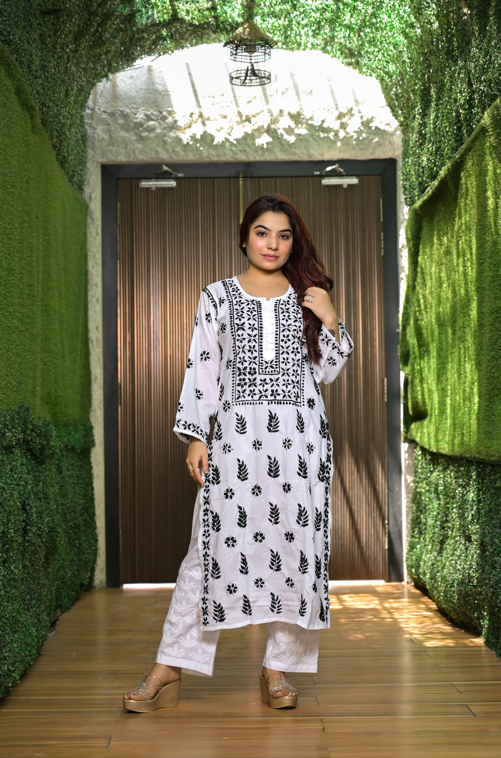 Lucknowi chikankari kurti white soft mulmul cotton