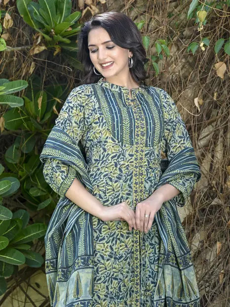 Green printed kurti with dupatta