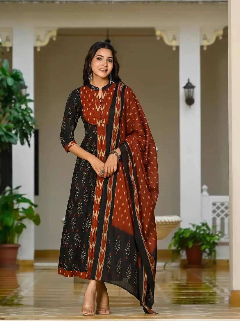 Black and rust floral long kurti and dupatta set