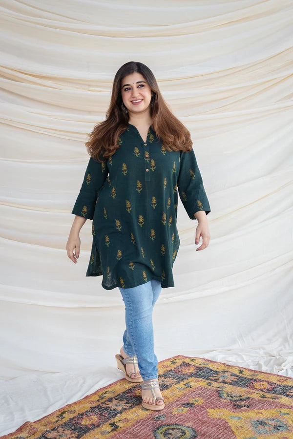 Green short kurti